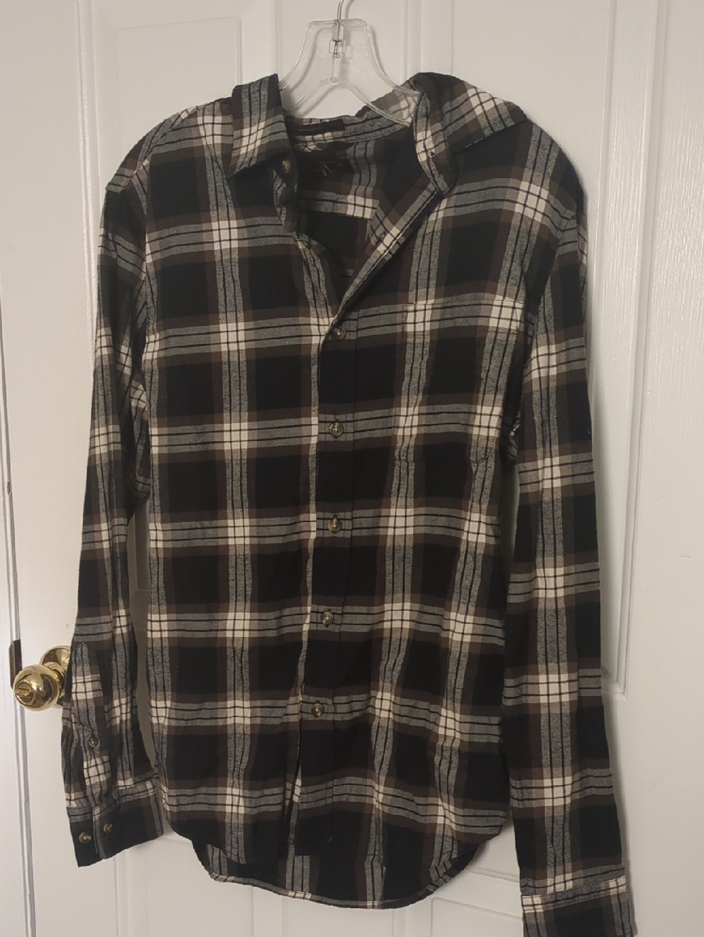 Black & Cream Plaid Button-Up Shirt